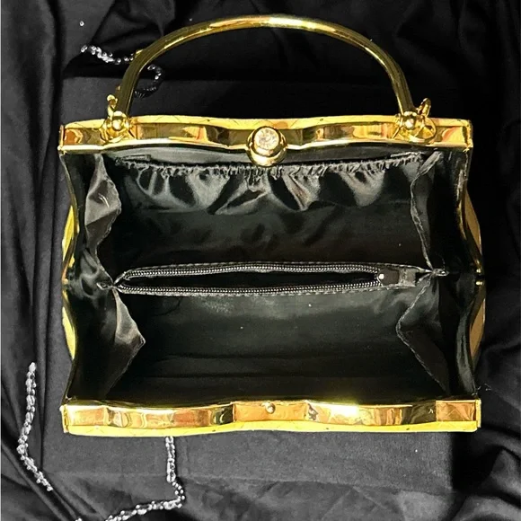 Joymax Vintage Gold Jewel Embellished with Rhinestone Kiss Clasp Purse Hand Bag - Picture 4 of 12